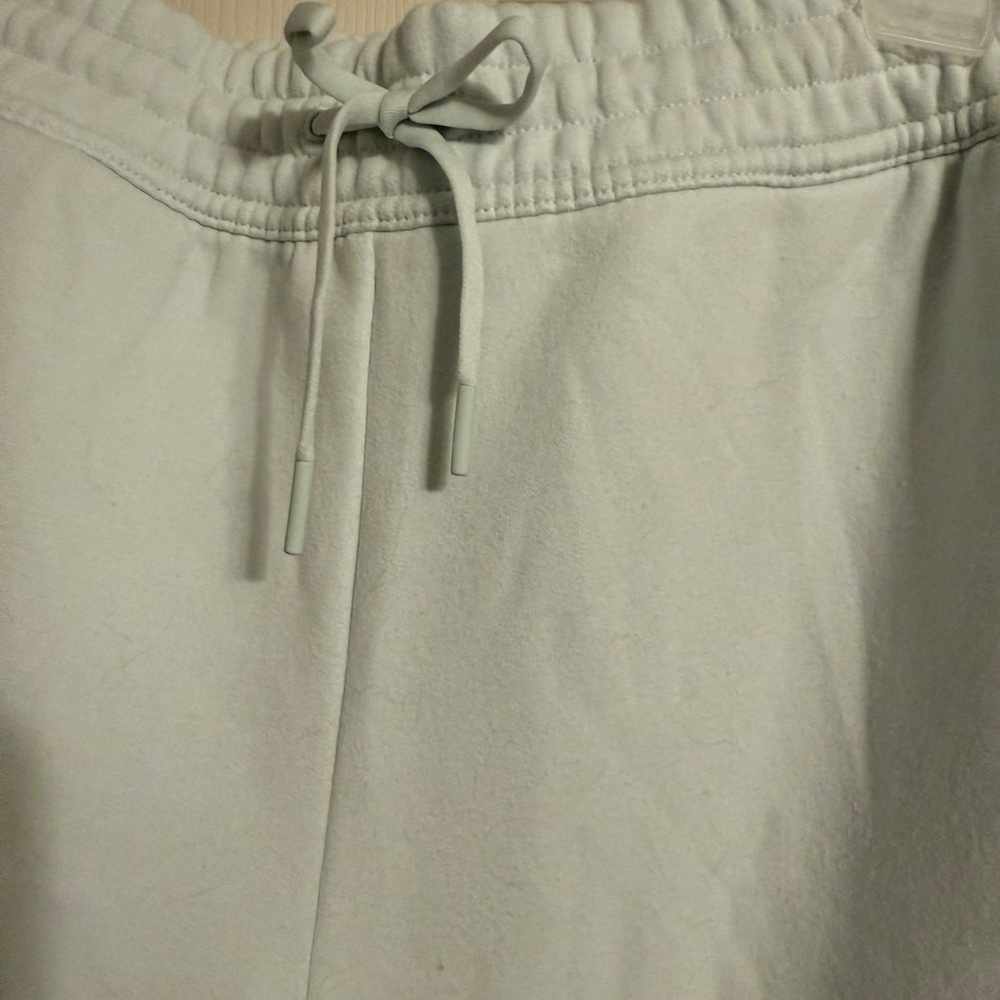 Athleta Easy Fleece Glacier Straight Leg Cargo Pant Jogger - Picture 5 of 5